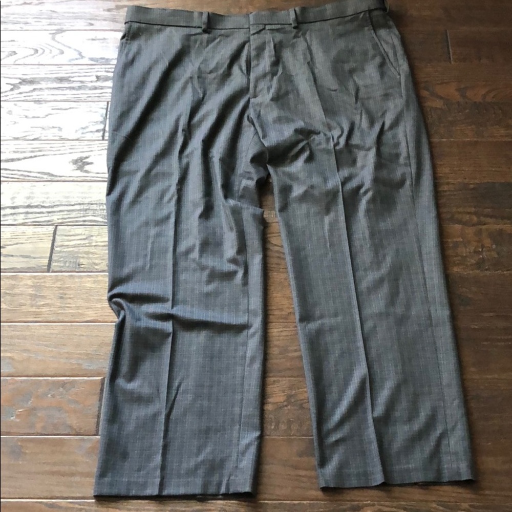 Haggar Men’s Dress Pants